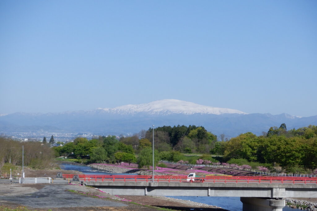 連休から一夜明けて