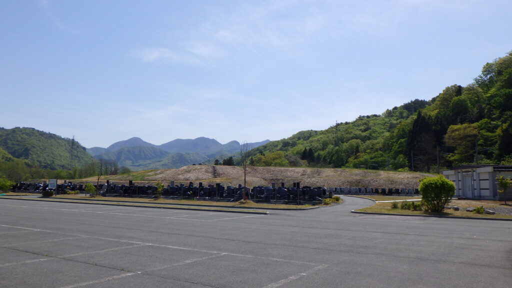 芝桜　時が過ぎれば　姥桜